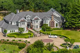 9988 Troon Ct, Windsor, CA 95492 - Photo 2