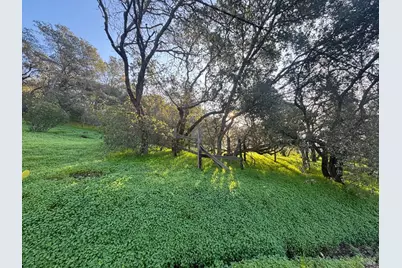 17278 Hillcrest Avenue, Sonoma, CA 95476 - Photo 2