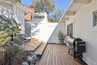 91 Holstein Road, San Anselmo, CA 94960 - Photo 46