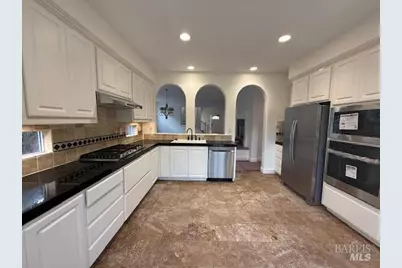 5011 Staghorn Drive, Vallejo, CA 94591 - Photo 6