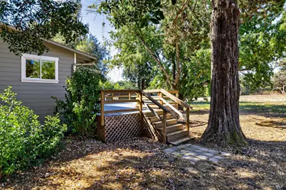 635 Goodwin Avenue, Penngrove, CA 94951 - Photo 32