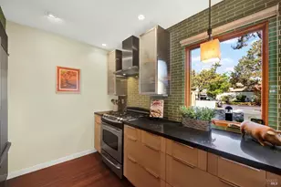 927 Marina Dr, Napa, CA 94559 - Photo 40