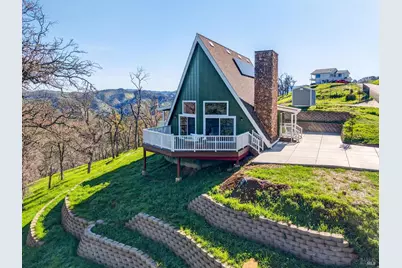 1028 Eastridge Drive, Napa, CA 94558 - Photo 2