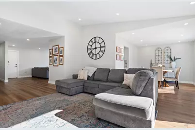 4472 Hollingsworth Circle, Rohnert Park, CA 94928 - Photo 8