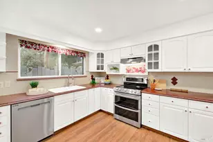 126 Olympic Cir, Vacaville, CA 95687 - Photo 26