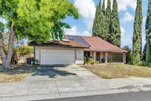 2874 Calaveras Dr, Fairfield, CA 94534 - Photo 2
