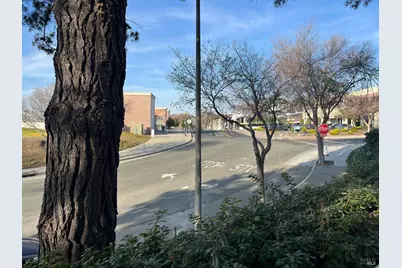 104 Nantucket Lane, Vallejo, CA 94590 - Photo 6