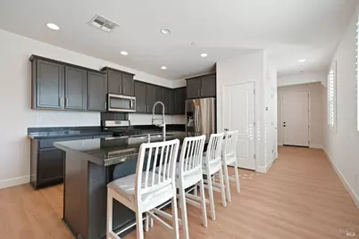 615 Sitka Drive, Vacaville, CA 95687 - Photo 8