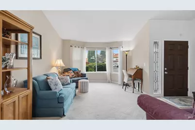 419 Trillick Court, Vacaville, CA 95688 - Photo 6