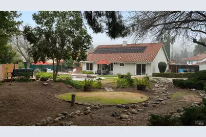 419 Trillick Court, Vacaville, CA 95688 - Photo 32