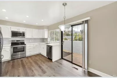 1437 Shelby Drive, Fairfield, CA 94534 - Photo 20