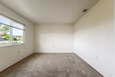 115 Isle Royale Circle, Vacaville, CA 95687 - Photo 6