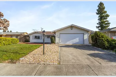 115 Isle Royale Circle, Vacaville, CA 95687 - Photo 4