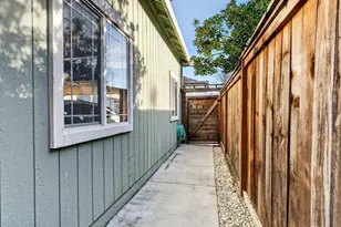 36 W Brookside Dr, Cloverdale, CA 95425 - Photo 28