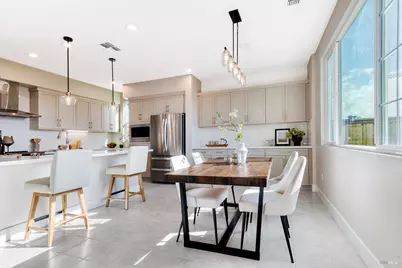 2733 Amora Court, Santa Rosa, CA 95407 - Photo 4