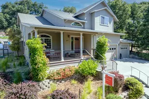 230 Clear Ridge Dr, Healdsburg, CA 95448 - Photo 2
