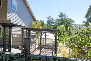 230 Clear Ridge Dr, Healdsburg, CA 95448 - Photo 36