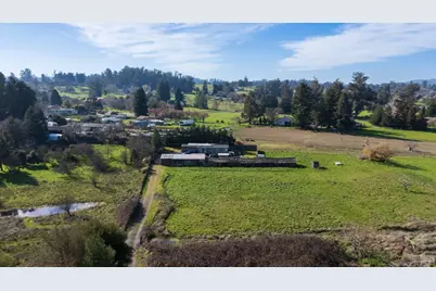 5186 Hwy 116 Highway, Sebastopol, CA 95472 - Photo 54