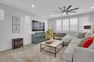 312 Primrose Dr, Vacaville, CA 95687 - Photo 10