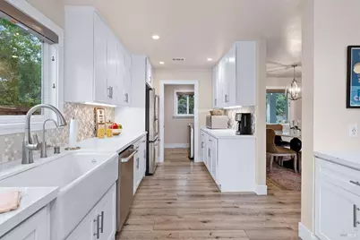 1044 4th Avenue, Napa, CA 94559 - Photo 16