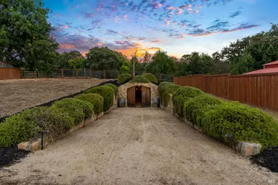 1044 4th Avenue, Napa, CA 94559 - Photo 62