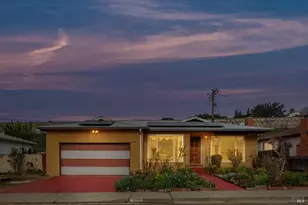 408 Lakeside Dr, Vallejo, CA 94589 - Photo 2