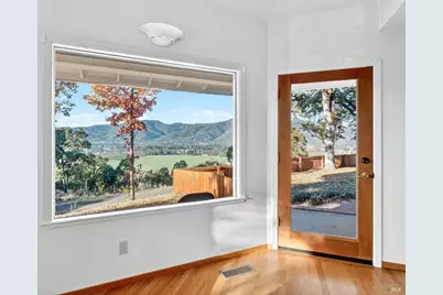 351 View Drive, Ukiah, CA 95482 - Photo 4