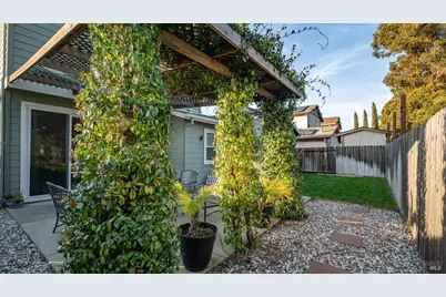 750 Harbor Park Drive, Suisun City, CA 94585 - Photo 40