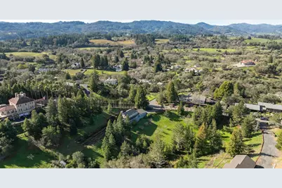 324 Burgundy Road, Healdsburg, CA 95448 - Photo 48