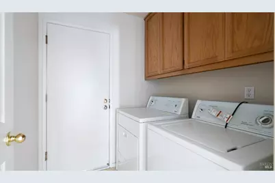 954 Iron Drive, Vacaville, CA 95687 - Photo 22