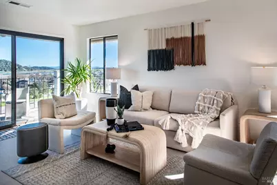 18 Margarita Terrace, Novato, CA 94947 - Photo 2