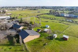 7961 Charlotte Ln, Vacaville, CA 95688 - Photo 76