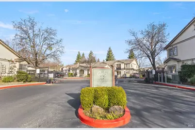 2001 Eastwood Drive #11, Vacaville, CA 95687 - Photo 1
