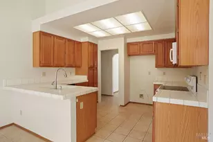 517 Britannia Dr, Vallejo, CA 94591 - Photo 18