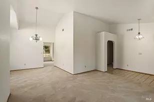 517 Britannia Dr, Vallejo, CA 94591 - Photo 6