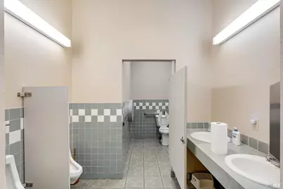 1105 University Street, Healdsburg, CA 95448 - Photo 18