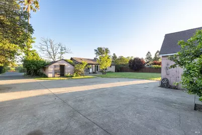 1220 Sperring Road, Sonoma, CA 95476 - Photo 40