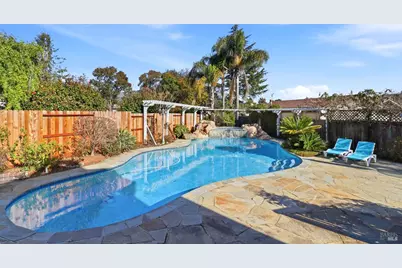 39 Erica Court, Novato, CA 94947 - Photo 48