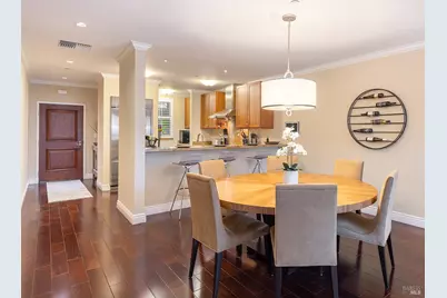 588 Main Street #207, Napa, CA 94559 - Photo 2