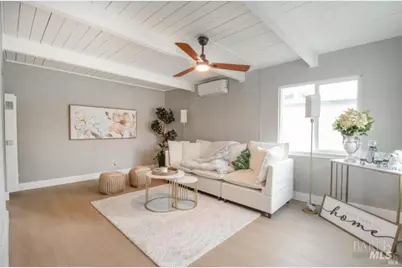 456 Lovers Lane, Vacaville, CA 95688 - Photo 2