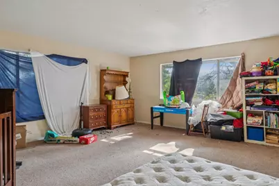 15 San Joaquin Place, Novato, CA 94947 - Photo 2