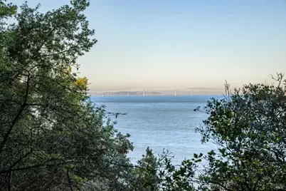 2800 Paradise Drive, Tiburon, CA 94920 - Photo 24