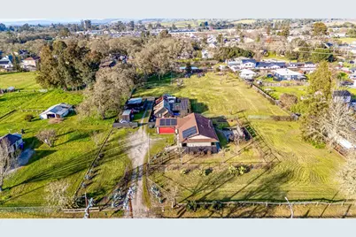 985 Gumview Road, Windsor, CA 95492 - Photo 2