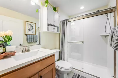 2668 Franz Kafka Avenue, Santa Rosa, CA 95404 - Photo 12