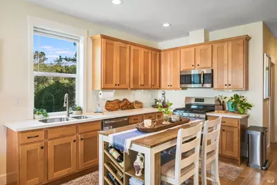2668 Franz Kafka Avenue, Santa Rosa, CA 95404 - Photo 8