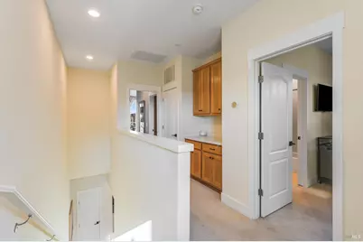 2668 Franz Kafka Avenue, Santa Rosa, CA 95404 - Photo 12
