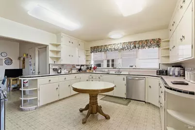 2 El Camino Real, Vallejo, CA 94590 - Photo 8