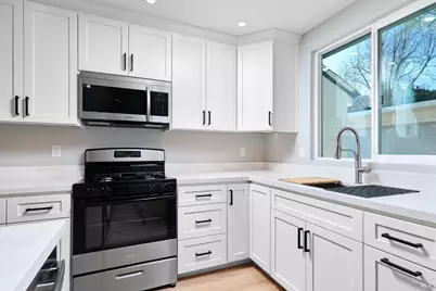 157 Homewood Avenue, Napa, CA 94558 - Photo 8