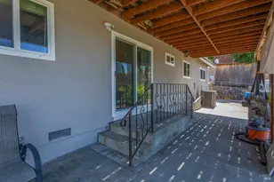 1135 Rimrock Dr, Napa, CA 94558 - Photo 32
