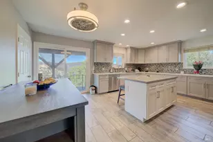 1135 Rimrock Dr, Napa, CA 94558 - Photo 8